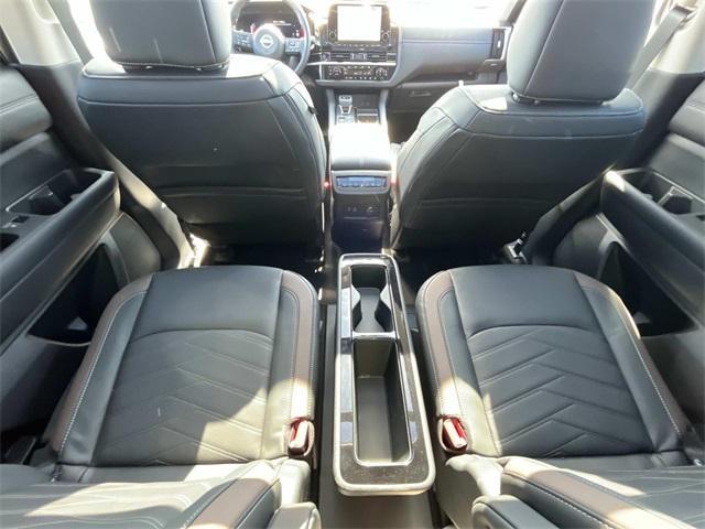 new 2025 Nissan Pathfinder car, priced at $48,972