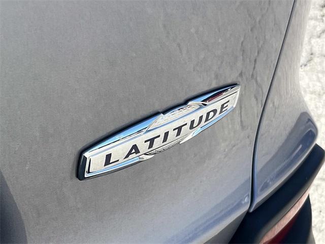 used 2019 Jeep Cherokee car, priced at $15,988