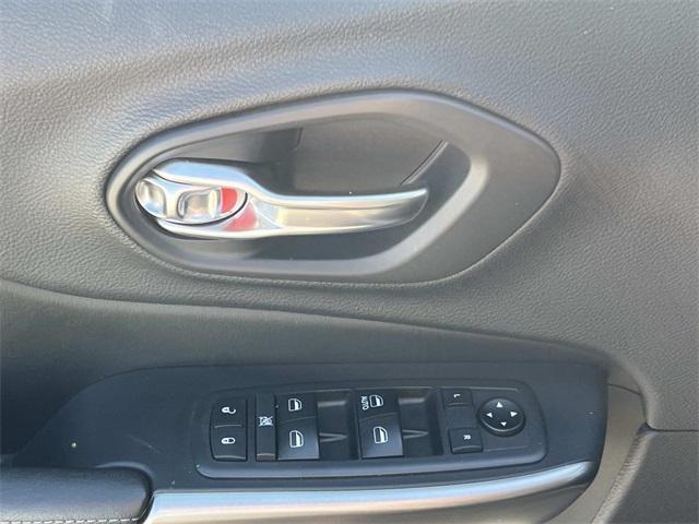 used 2019 Jeep Cherokee car, priced at $15,988