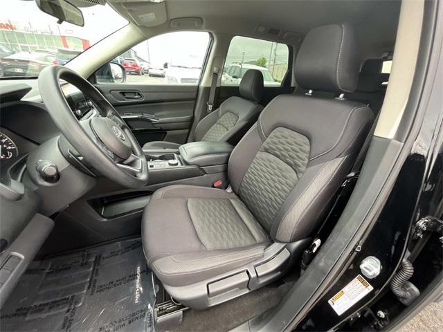 used 2023 Nissan Pathfinder car, priced at $29,900
