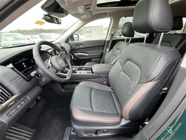 new 2025 Nissan Pathfinder car, priced at $48,972