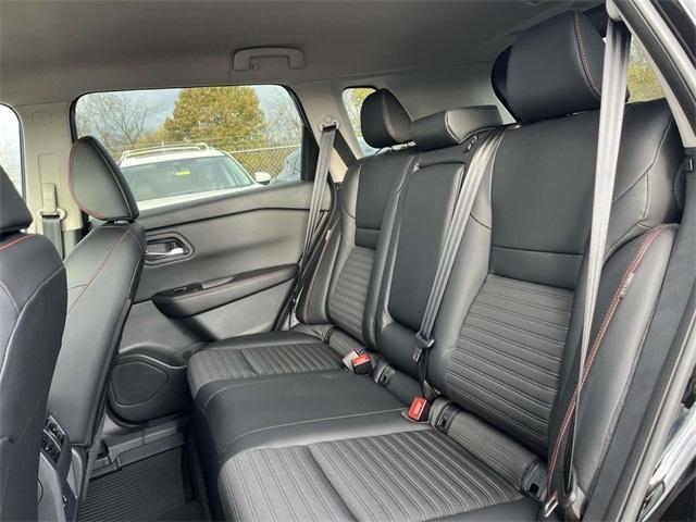 new 2025 Nissan Rogue car, priced at $33,000