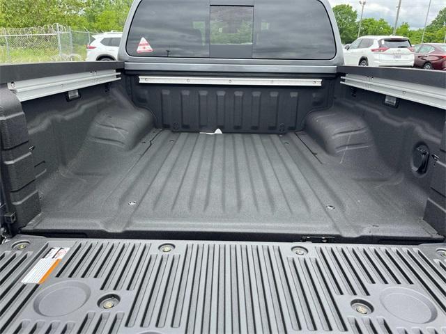 new 2025 Nissan Frontier car, priced at $44,381