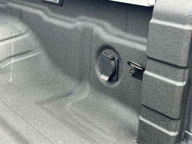 new 2025 Nissan Frontier car, priced at $44,381