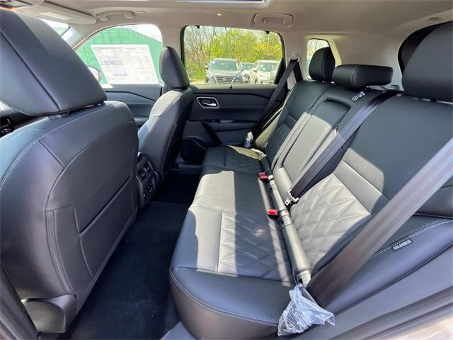 new 2025 Nissan Rogue car, priced at $40,559