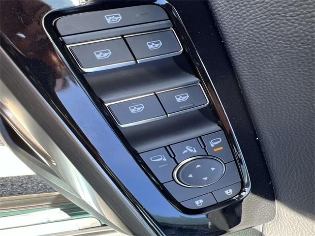 new 2025 Nissan Pathfinder car, priced at $48,536