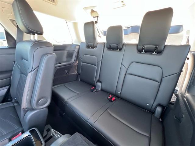 new 2025 Nissan Pathfinder car, priced at $48,536