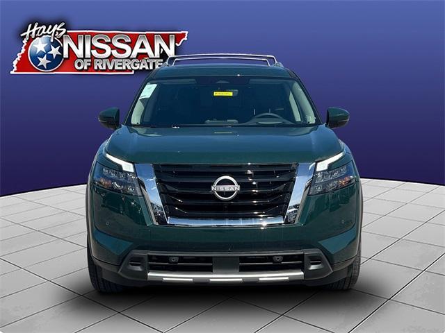 new 2025 Nissan Pathfinder car, priced at $48,536