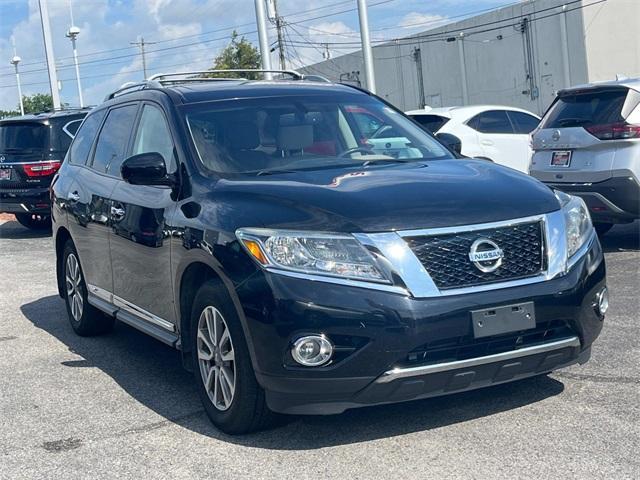 used 2016 Nissan Pathfinder car, priced at $13,988