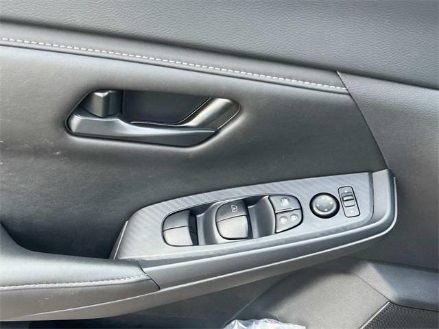 new 2025 Nissan Sentra car, priced at $21,176