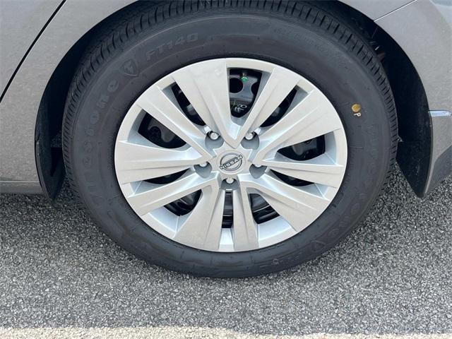 new 2025 Nissan Sentra car, priced at $21,176