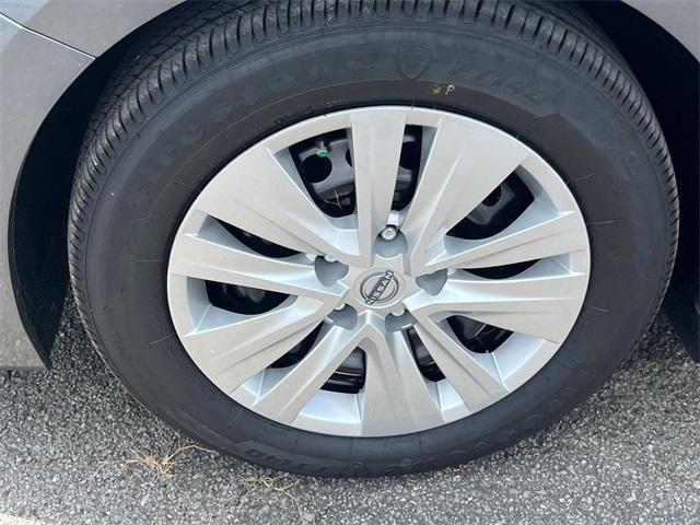 new 2025 Nissan Sentra car, priced at $21,176