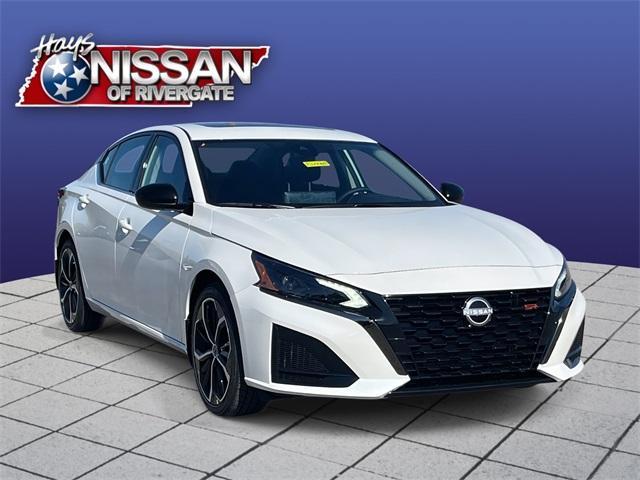 new 2025 Nissan Altima car, priced at $31,202
