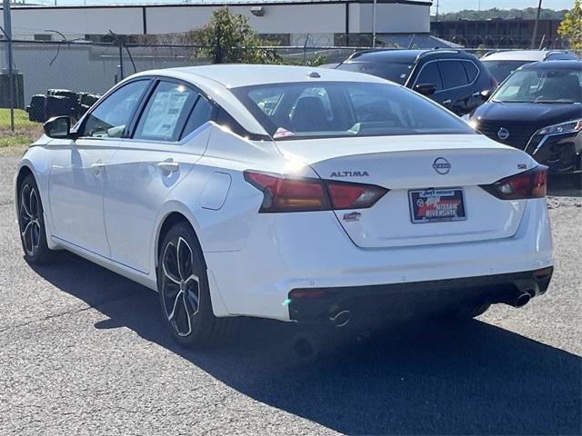 new 2025 Nissan Altima car, priced at $31,202