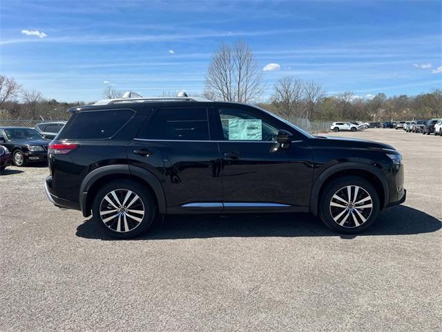 new 2025 Nissan Pathfinder car, priced at $46,776
