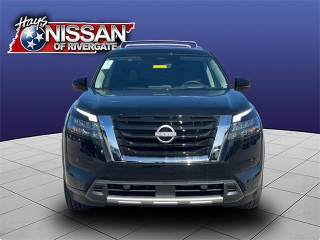 new 2025 Nissan Pathfinder car, priced at $46,776
