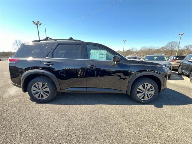 new 2025 Nissan Pathfinder car, priced at $42,237
