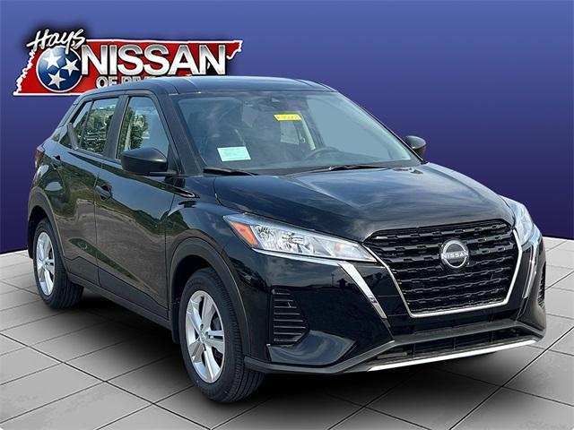 new 2025 Nissan Kicks Play car, priced at $22,572