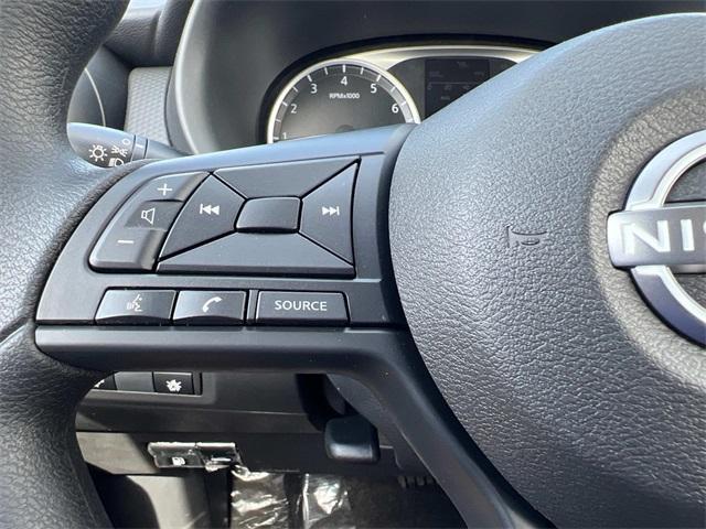new 2025 Nissan Kicks Play car, priced at $23,760
