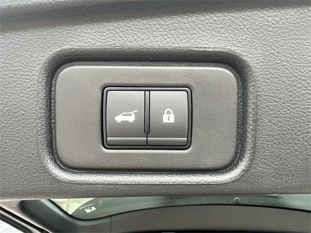 new 2025 Nissan Pathfinder car, priced at $49,346