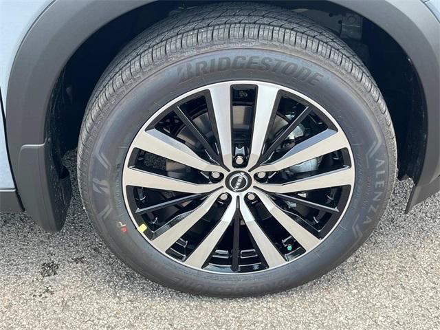 new 2025 Nissan Pathfinder car, priced at $51,083