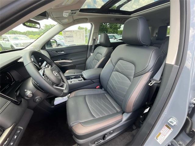 new 2025 Nissan Pathfinder car, priced at $51,083
