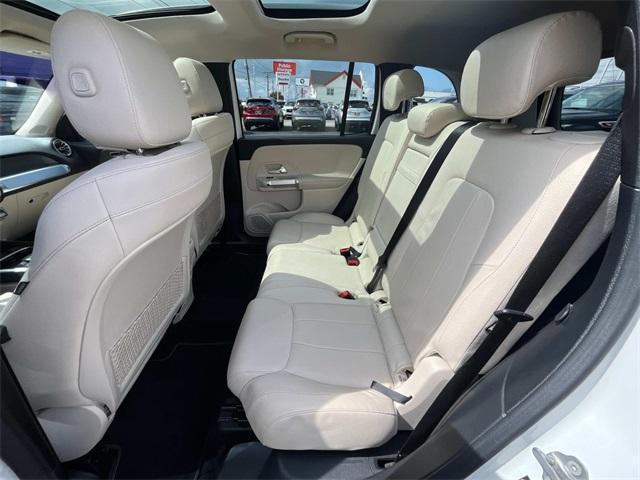 used 2021 Mercedes-Benz GLB 250 car, priced at $26,899