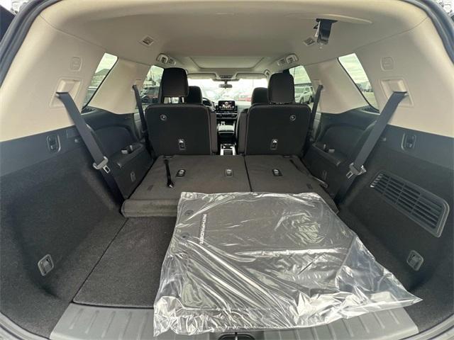 new 2025 Nissan Pathfinder car, priced at $42,237