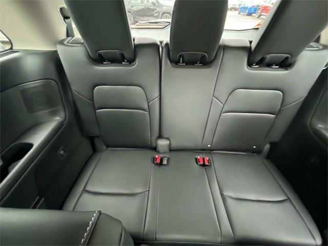 new 2025 Nissan Pathfinder car, priced at $49,946