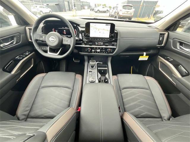 new 2025 Nissan Pathfinder car, priced at $49,946