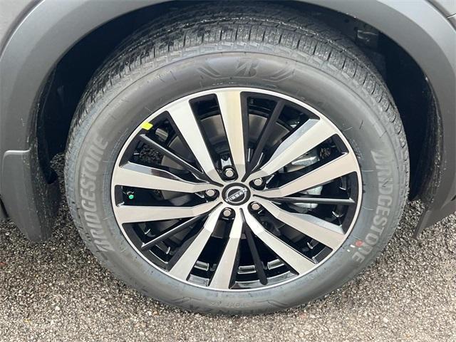 new 2025 Nissan Pathfinder car, priced at $49,946
