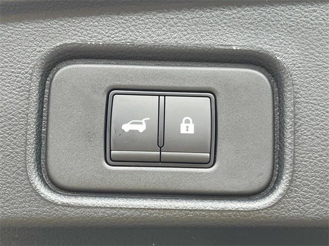 new 2025 Nissan Pathfinder car, priced at $49,946