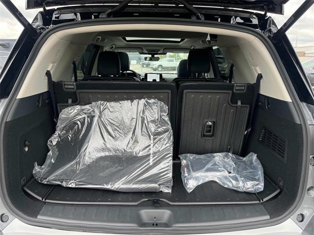 new 2025 Nissan Pathfinder car, priced at $49,946