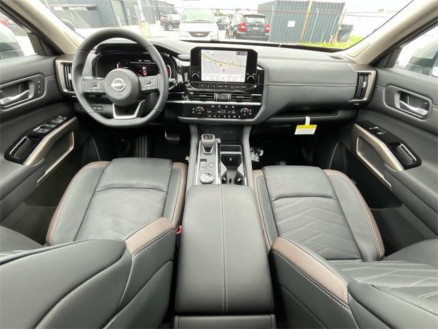 new 2025 Nissan Pathfinder car, priced at $49,454