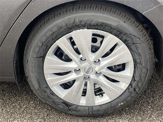 new 2025 Nissan Sentra car, priced at $20,010