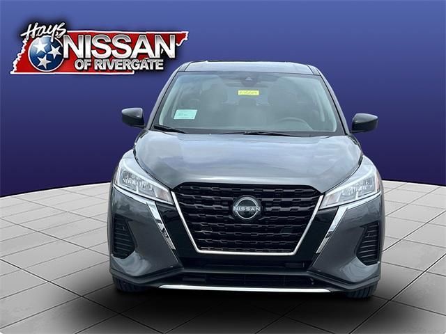 new 2025 Nissan Kicks Play car, priced at $21,949