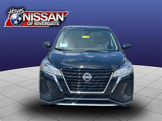 new 2025 Nissan Kicks Play car, priced at $21,949
