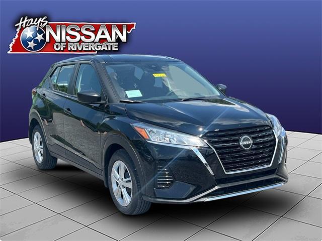 new 2025 Nissan Kicks Play car, priced at $21,949
