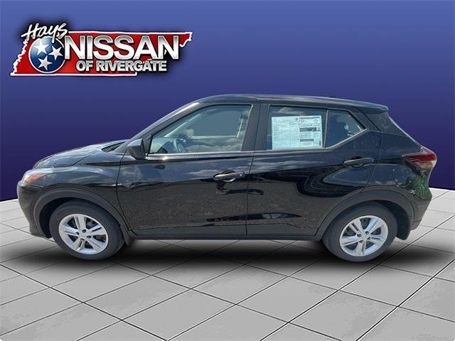 new 2025 Nissan Kicks Play car, priced at $21,949