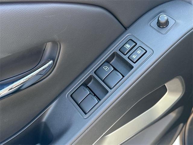 new 2025 Nissan Frontier car, priced at $36,453