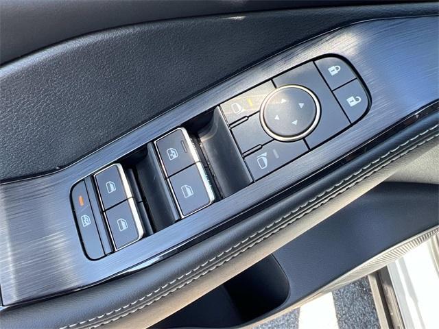 new 2025 Nissan Rogue car, priced at $40,050
