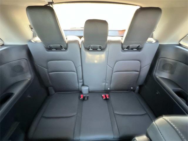 new 2025 Nissan Pathfinder car, priced at $42,425