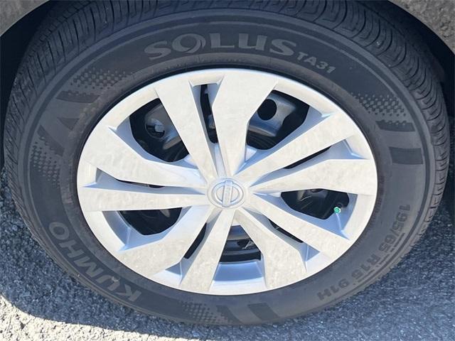 new 2025 Nissan Versa car, priced at $19,506