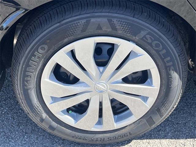 new 2025 Nissan Versa car, priced at $19,506