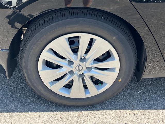 new 2025 Nissan Sentra car, priced at $21,112