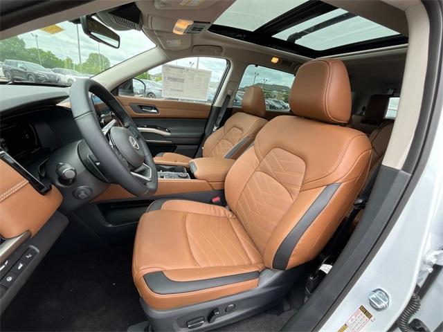 new 2025 Nissan Pathfinder car, priced at $50,348