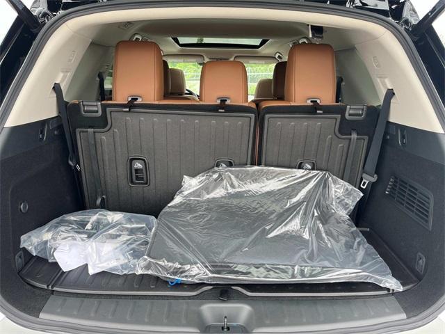 new 2025 Nissan Pathfinder car, priced at $50,348