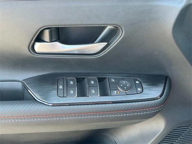 new 2025 Nissan Kicks car, priced at $29,972