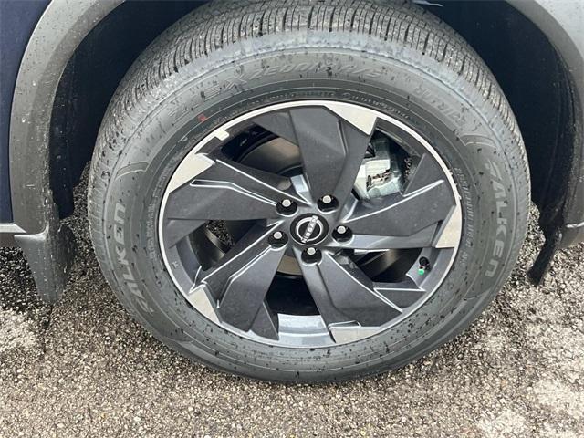 new 2025 Nissan Rogue car, priced at $28,147