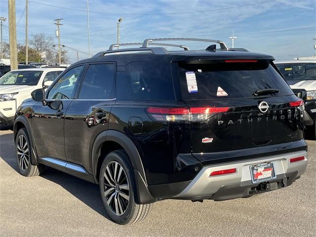 new 2025 Nissan Pathfinder car, priced at $49,192